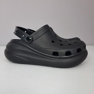 Crocs Classic Crush Clog Black Platform Clogs size 10